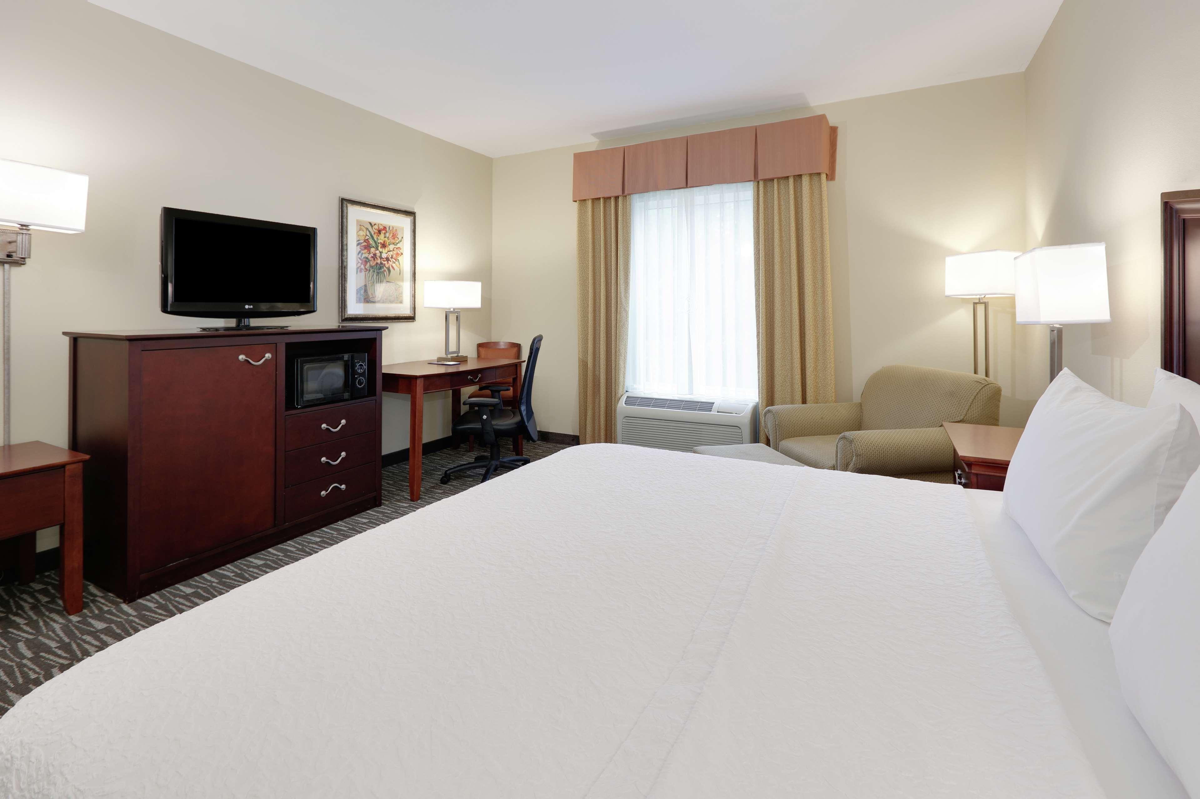 Hampton Inn & Suites Southern Pines-Pinehurst Aberdeen Exteriör bild