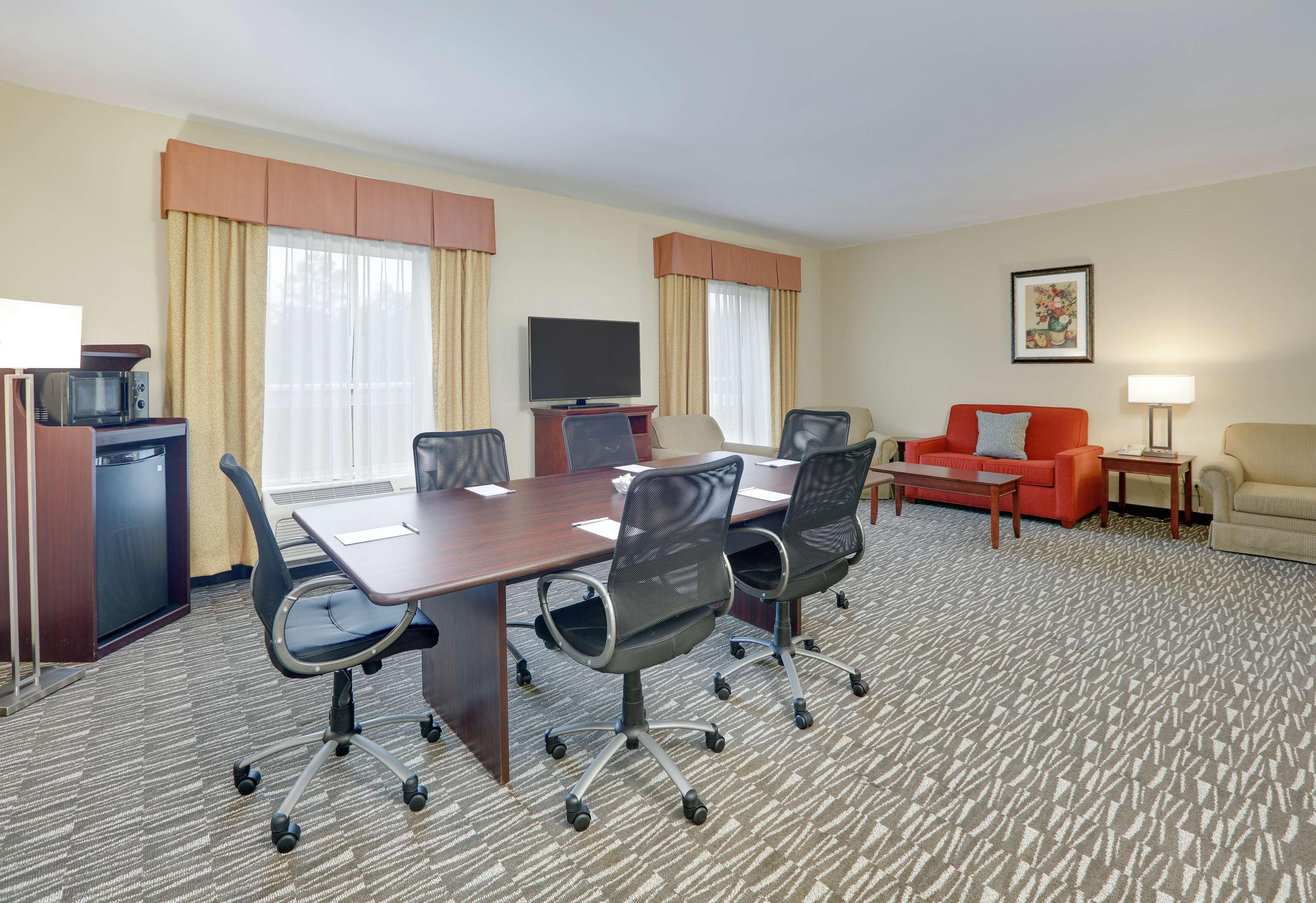 Hampton Inn & Suites Southern Pines-Pinehurst Aberdeen Exteriör bild