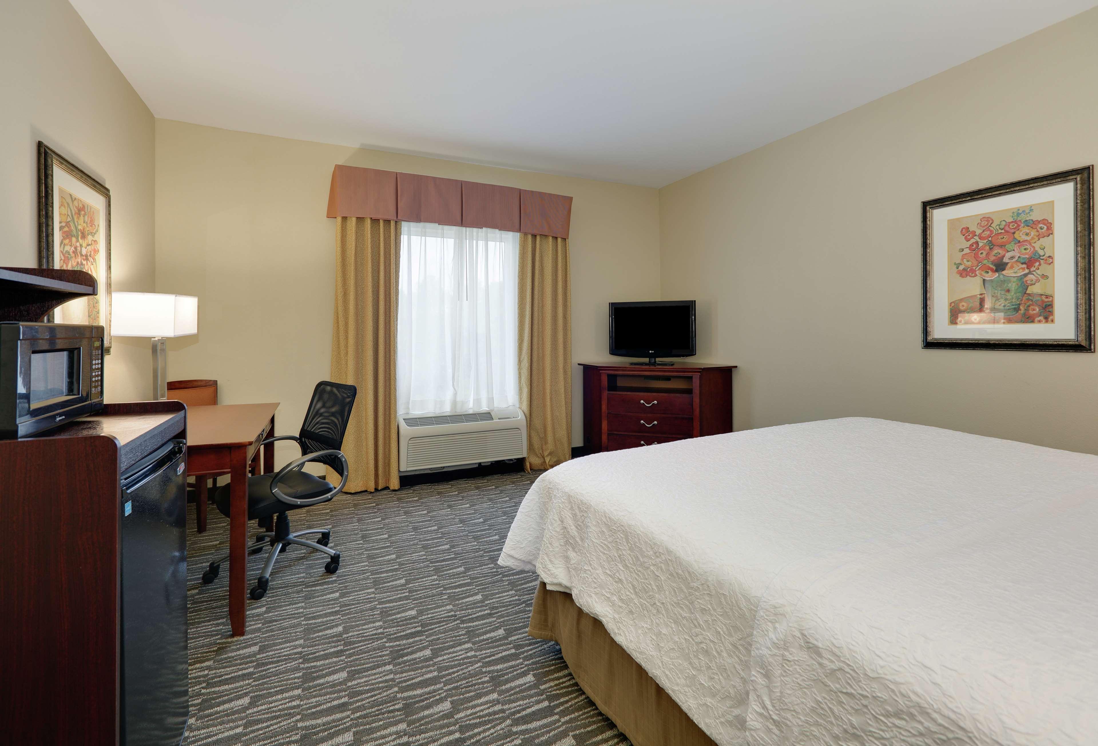 Hampton Inn & Suites Southern Pines-Pinehurst Aberdeen Exteriör bild