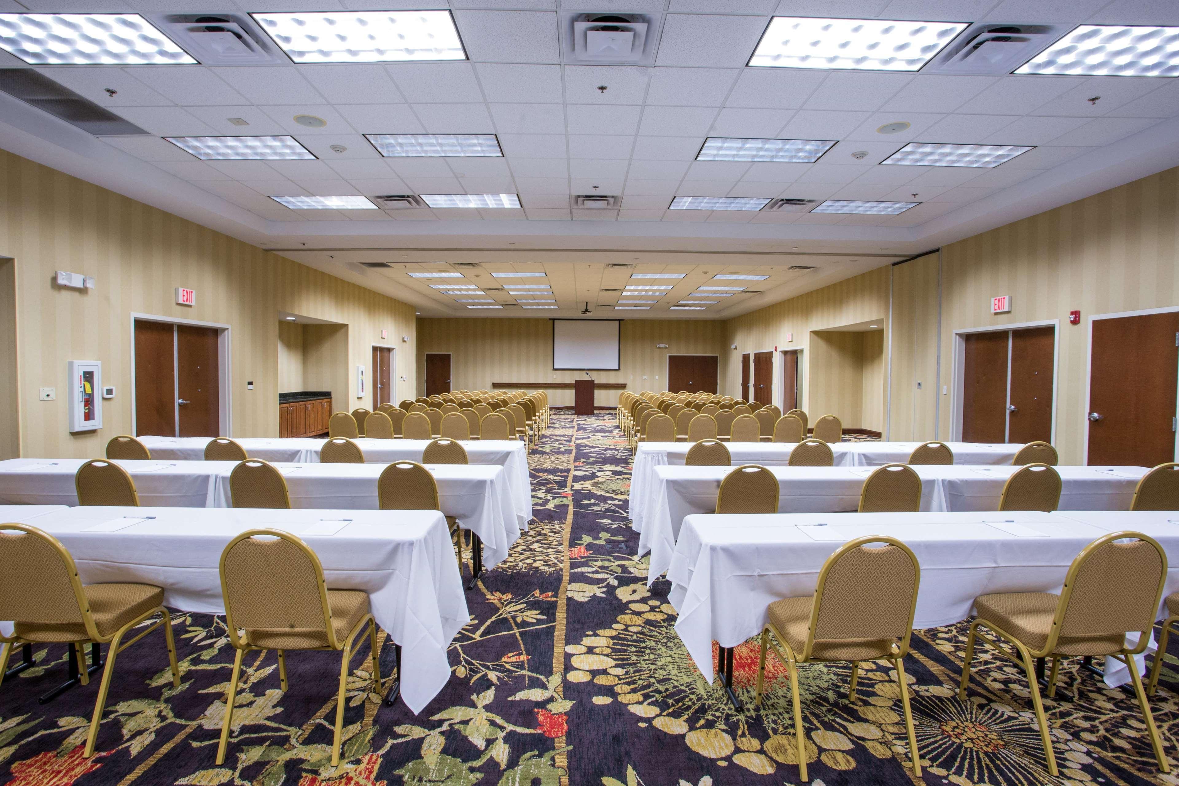 Hampton Inn & Suites Southern Pines-Pinehurst Aberdeen Exteriör bild